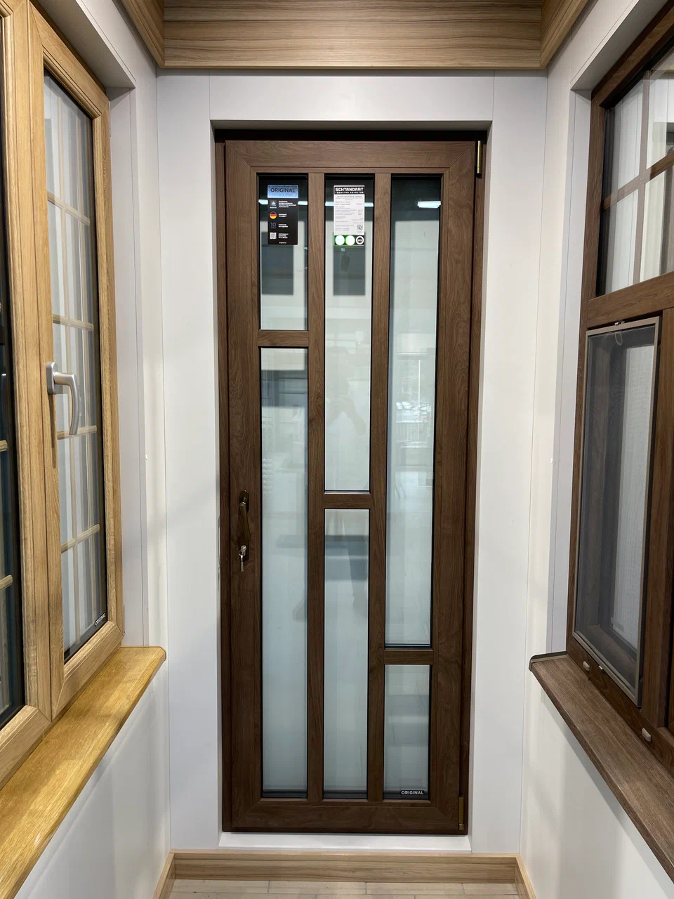 Дверь балконная, створка D25