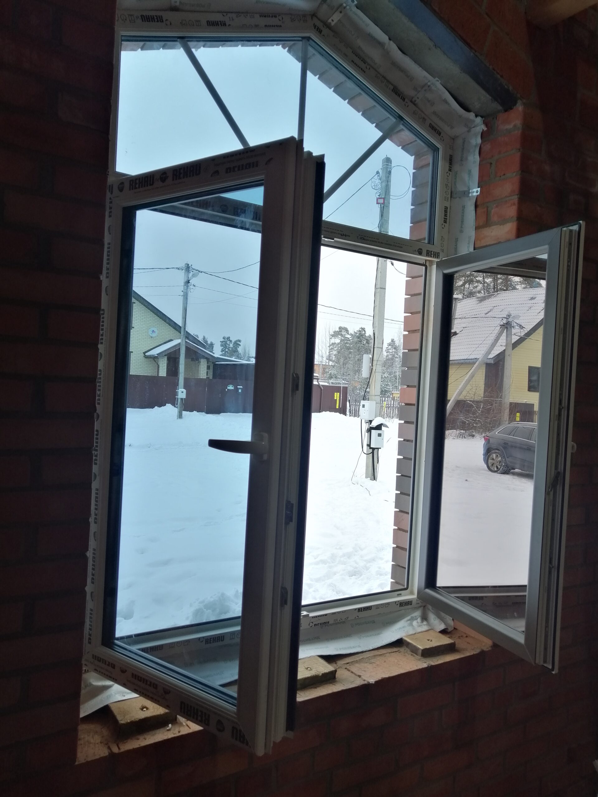 Весной окна - ДЕШЕВЛЕ! Акция на окна РЕХАУ - 7% весенняя скидка.